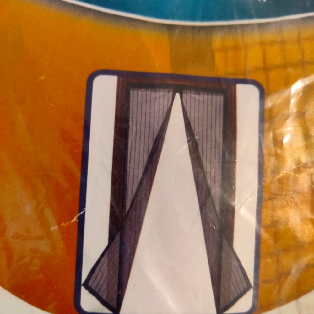 Magnet screen door